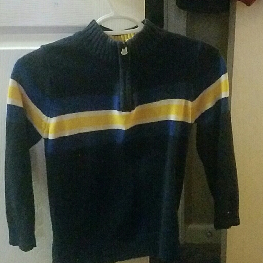 Boys Oshkosh sweater
