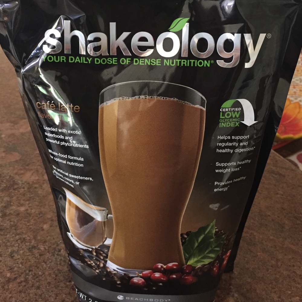 Cafe latte shakeology!
