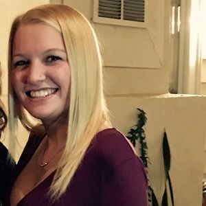 Meet your Posher, Danielle