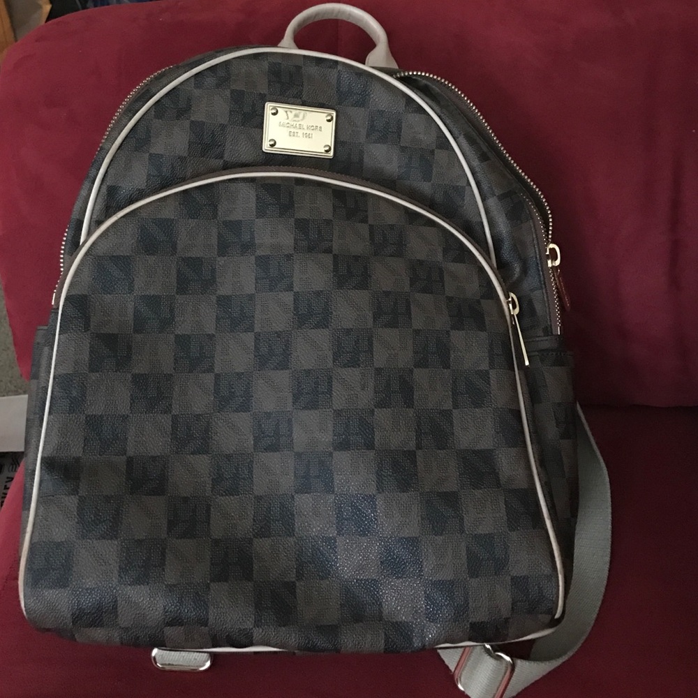 Authentic Michael Kors Backpack 🎒