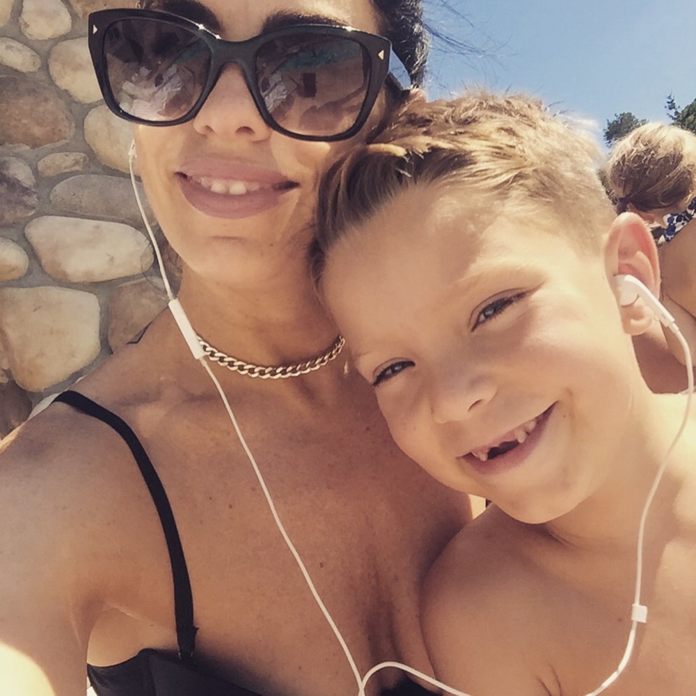 Meet your Posher, Angela