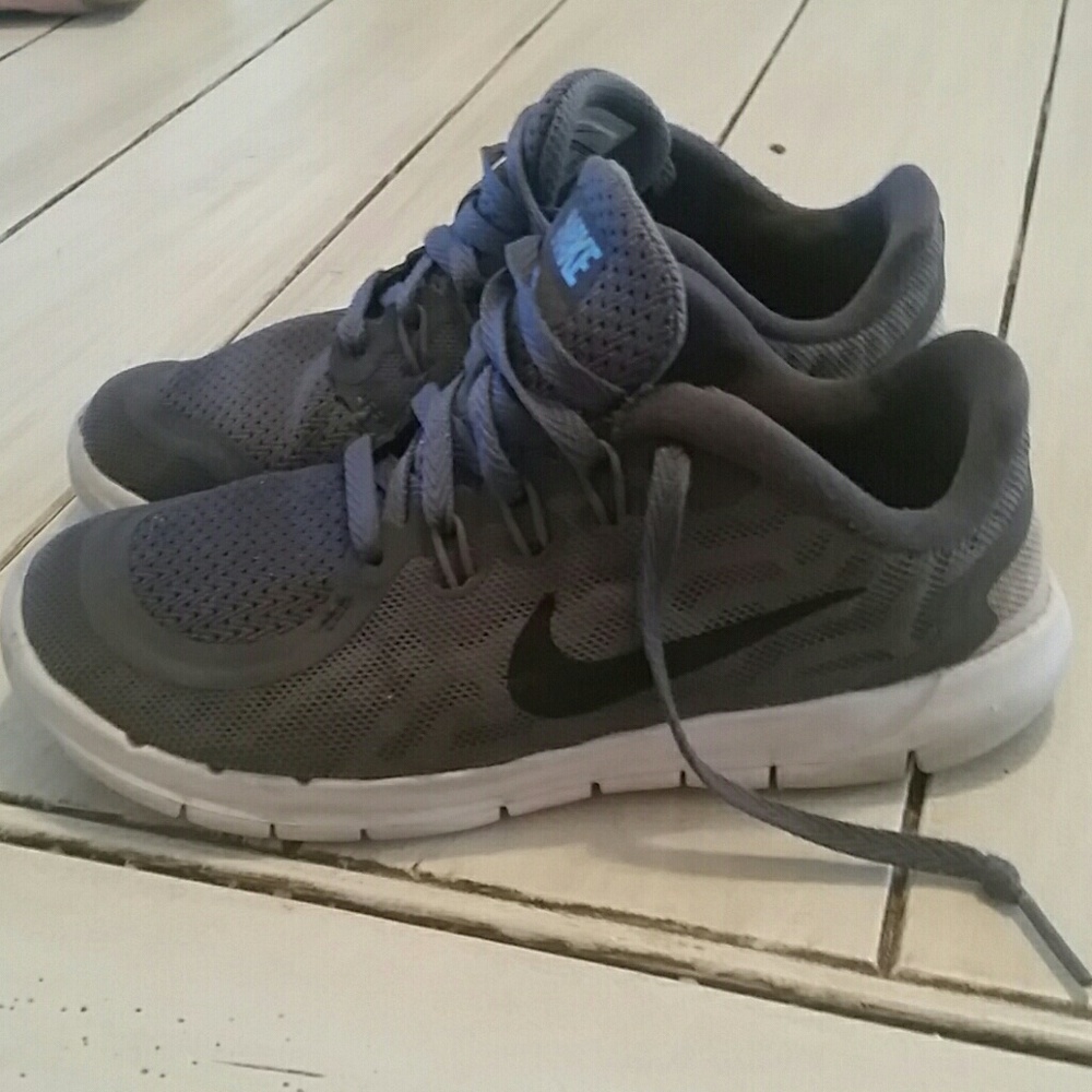 Boys nikes