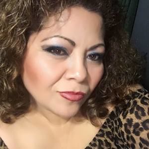 Meet your Posher, Elisa