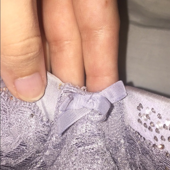 !!!Victoria Secret Dream Angels Lined Demi Bra!!! - Picture 2 of 4