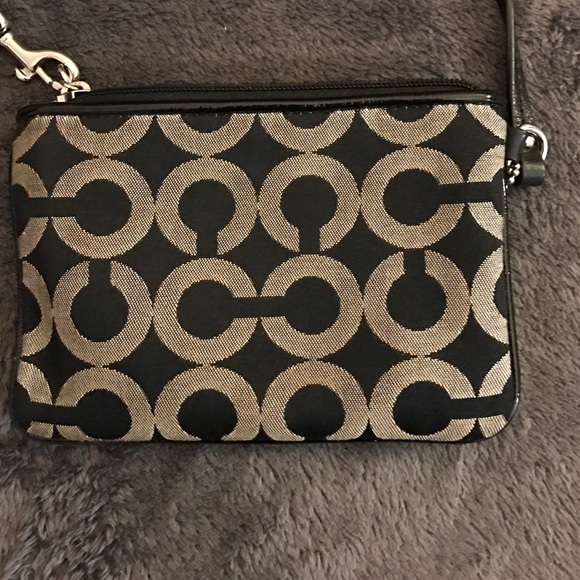 Coach wristlet - Picture 3 of 4