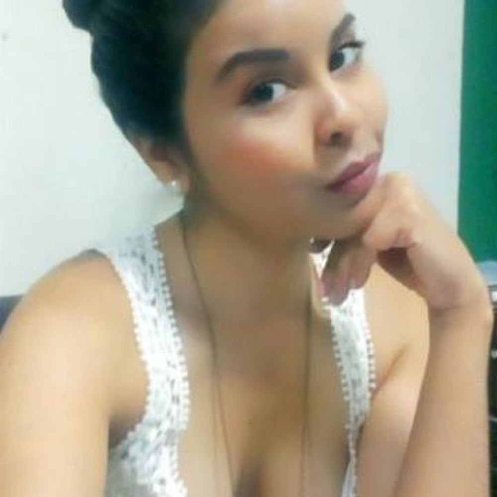 Meet your Posher, Gabriela