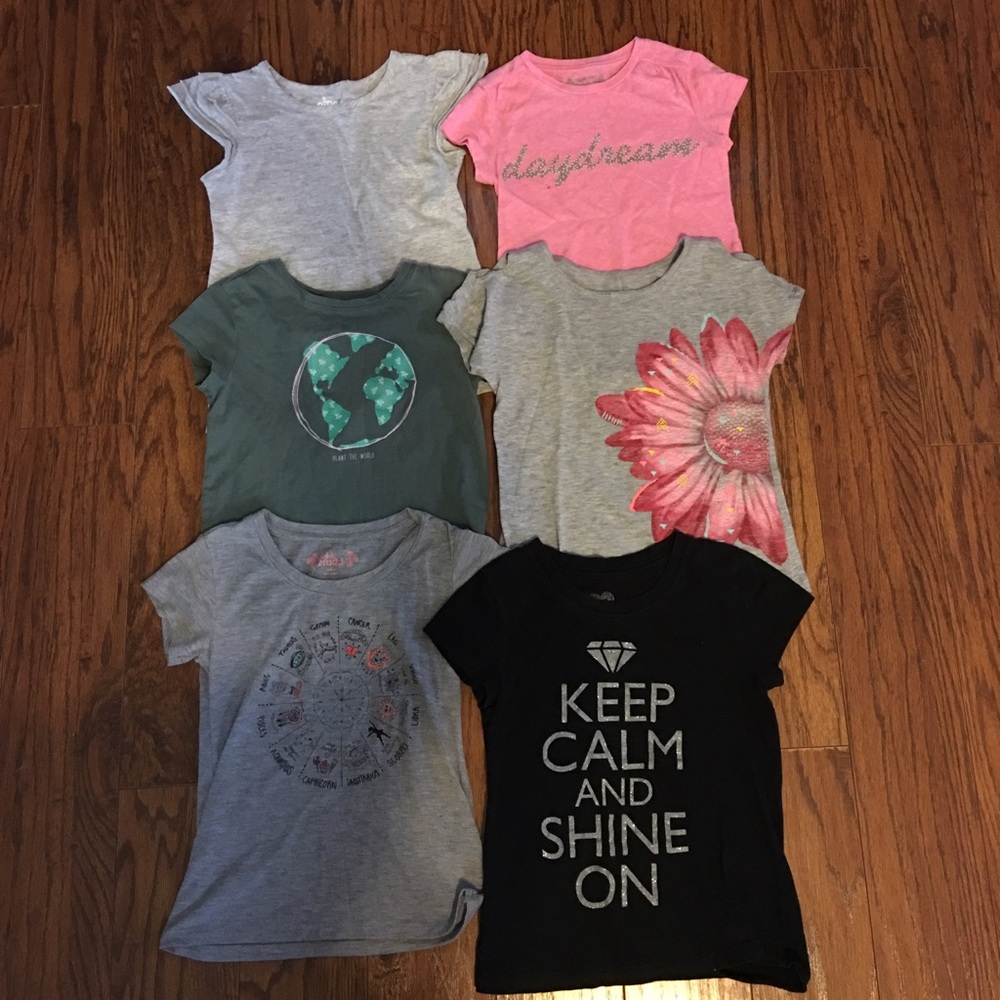 Tshirts Girls 6-7 Lot