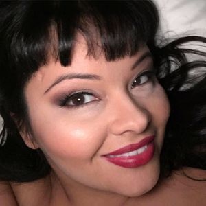 Meet your Posher, Alexandra