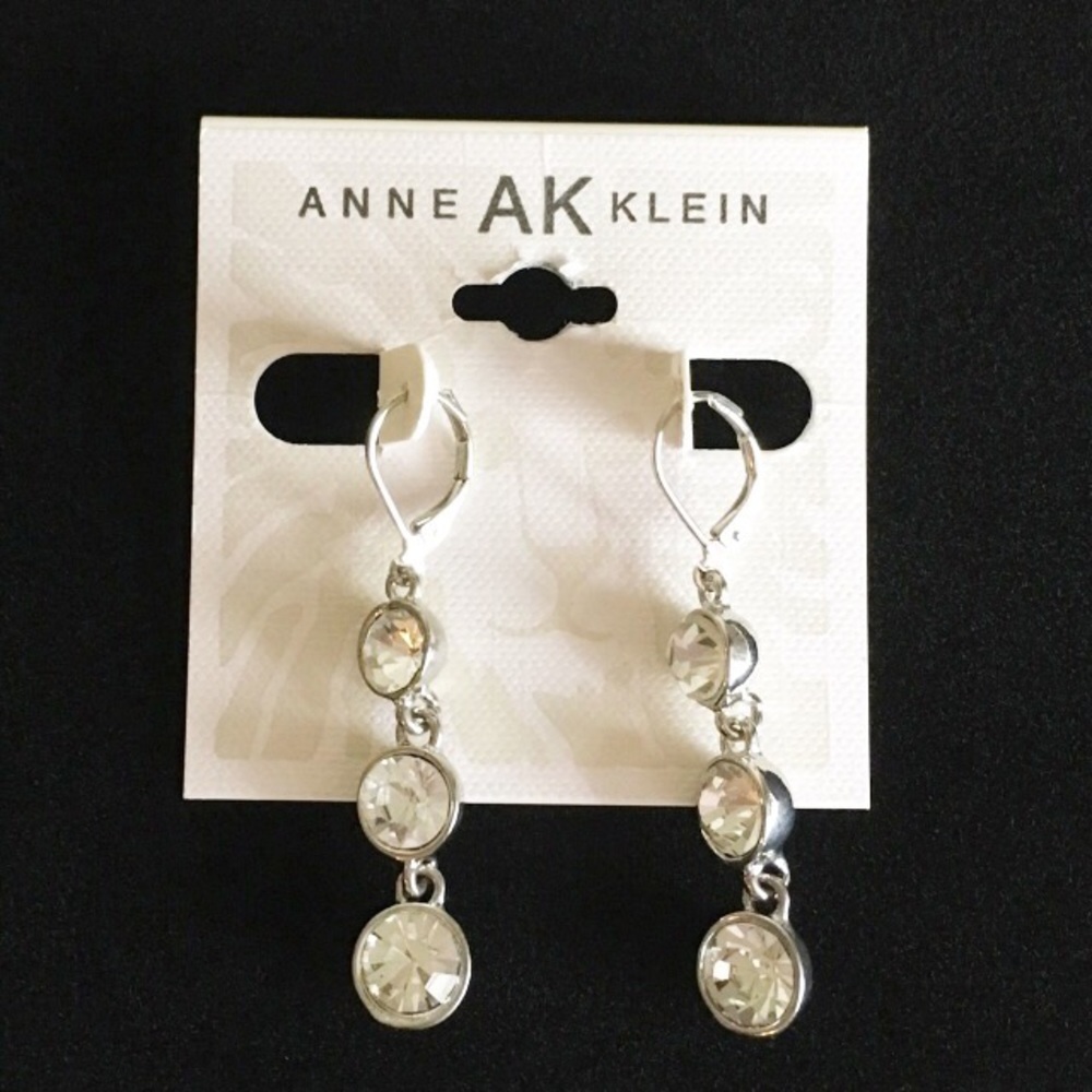 Anne Klein - Pretty Rhinestone Triple Earrings 💎