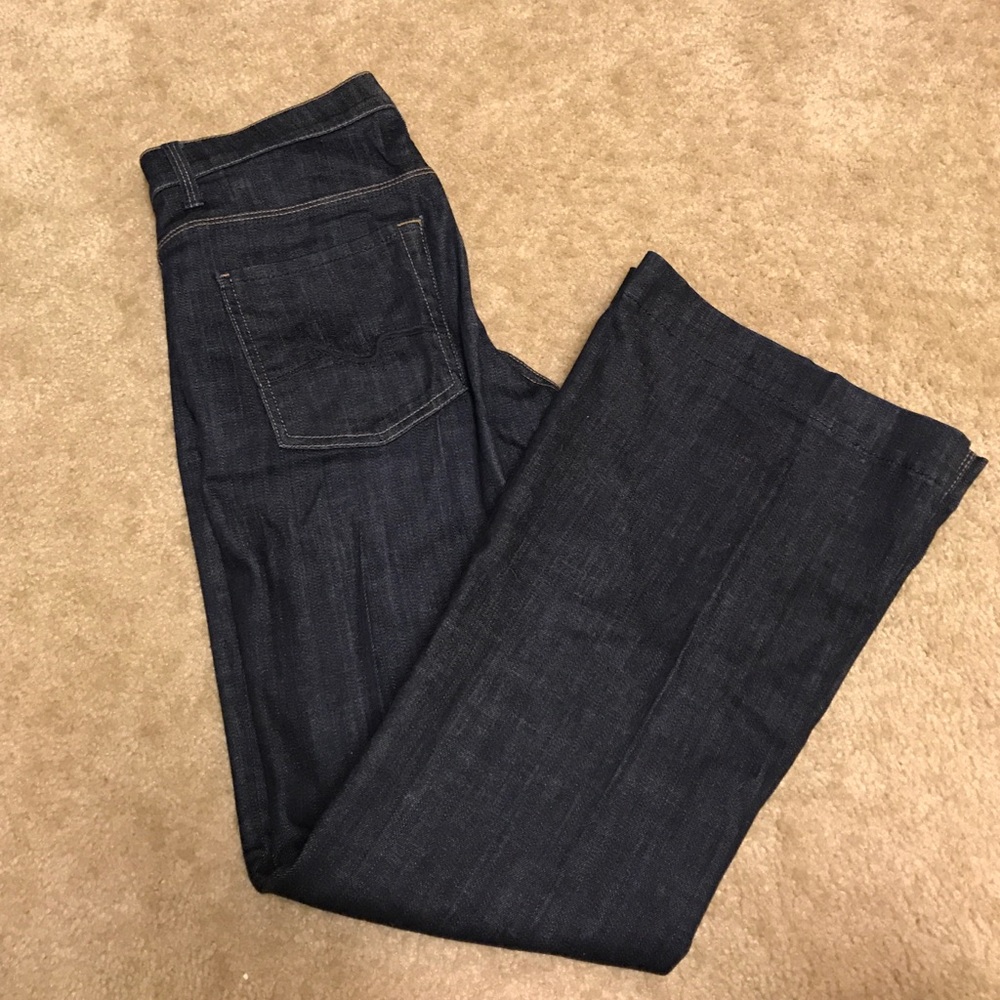 Flared jeans