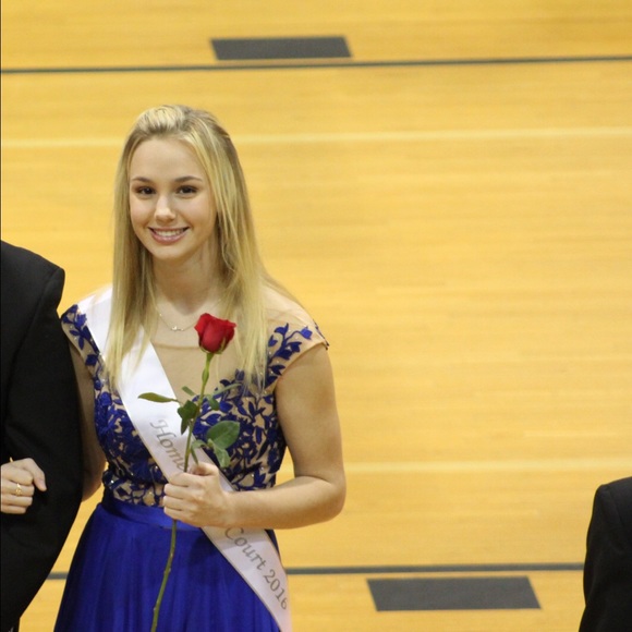 Meet your Posher, Katie - Picture 2 of 3