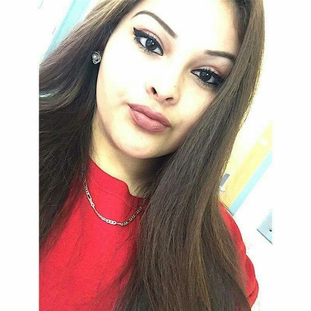 Meet your Posher, Mariella