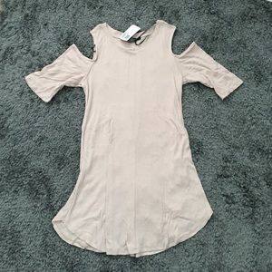 Tan open shoulder short sleeve shirt