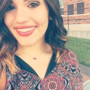 Meet your Posher, Kelsey