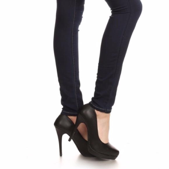 Ella Skinny Jeans - Picture 3 of 3