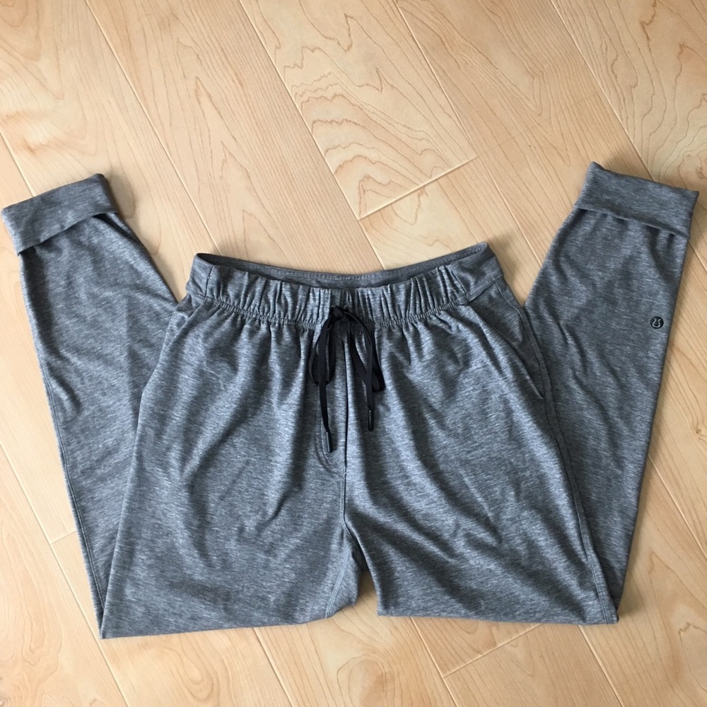 Lululemon original jet crop trousers