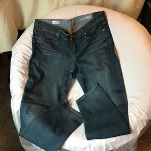 NWT Gap jeans sz 33/16