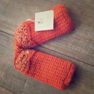 French knot hand warmers brand-new with tags