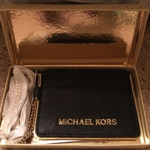 Michael kors id case