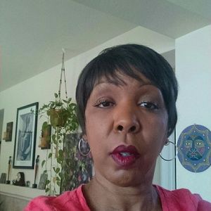 Meet your Posher, Rene