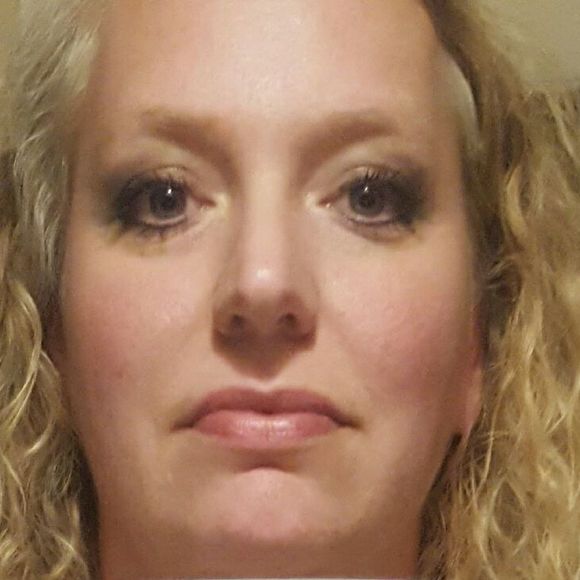 Meet your Posher, Wendy - Picture 1 of 1