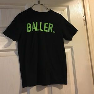 Kids under armour shirt