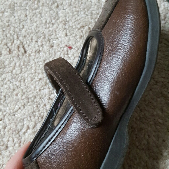 Girls Stride rite Mary Jane shoes - Picture 2 of 2