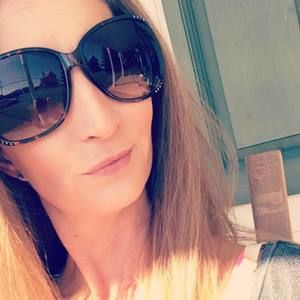 Meet your Posher, Selena