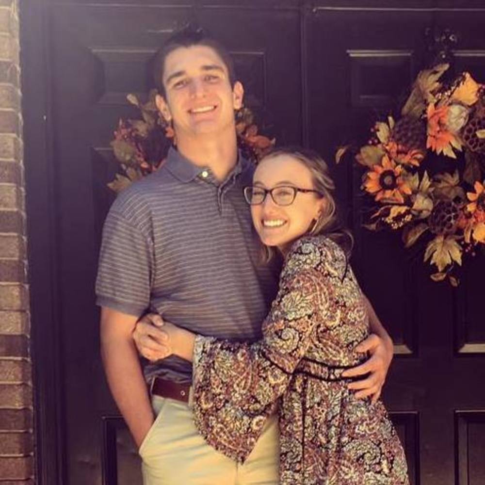 Meet your Posher, Carlie