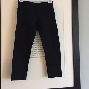 lululemon cropped leggings