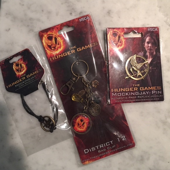 The Hunger Games Bracelet Keychain and Pin! - Picture 1 of 4