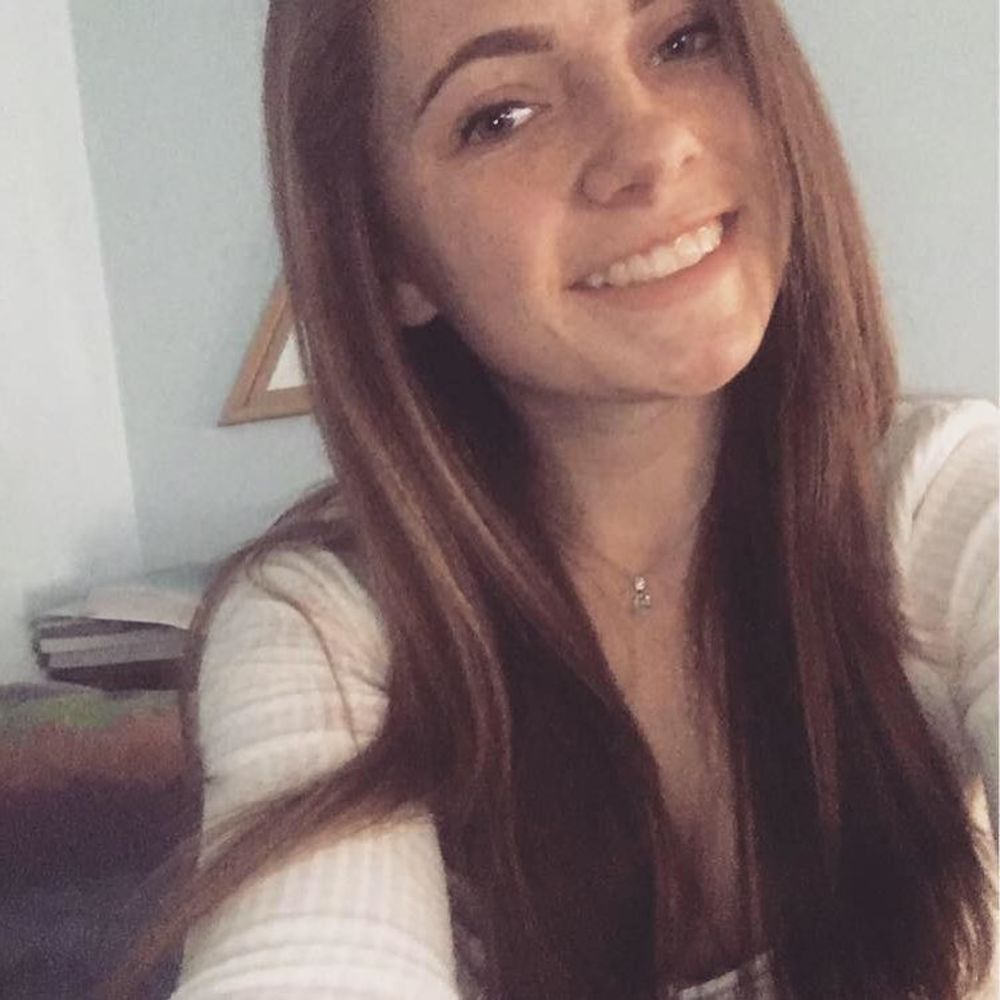 Meet your Posher, Julia
