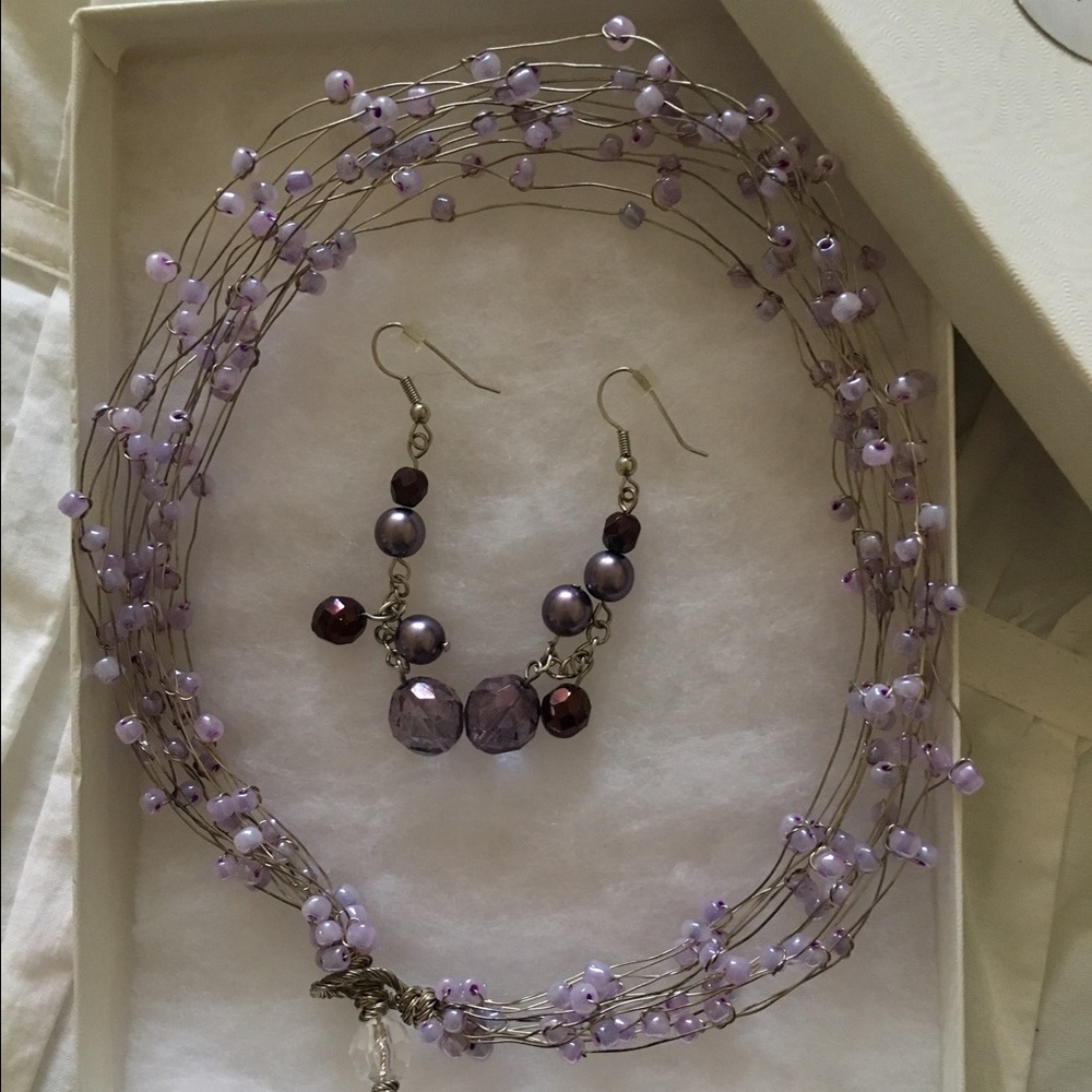 Necklace and earrings