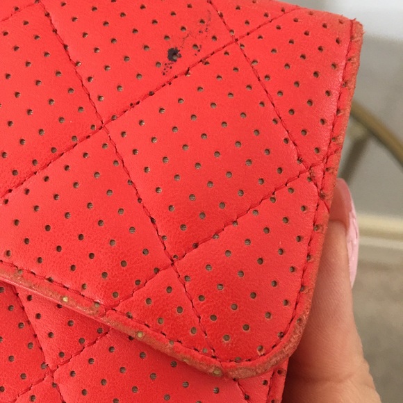 Authentic CHANEL wallet - Picture 6 of 7