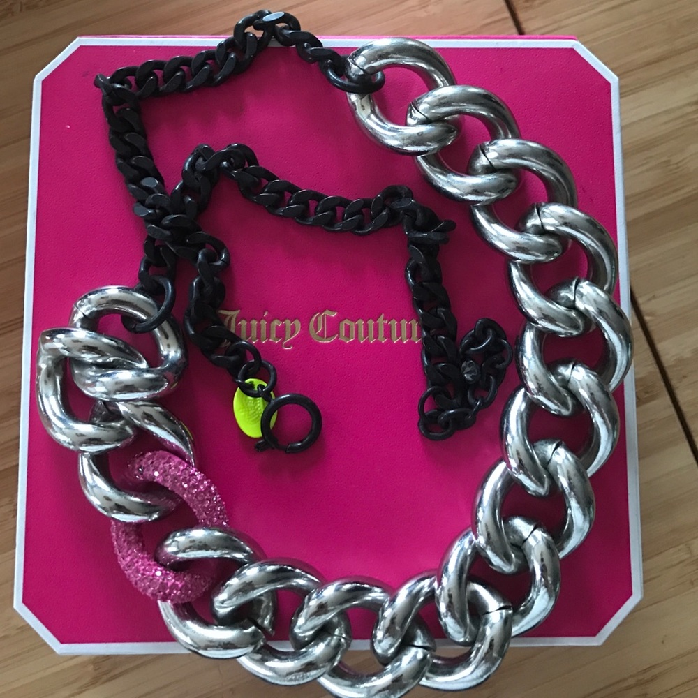 Juicy couture necklace