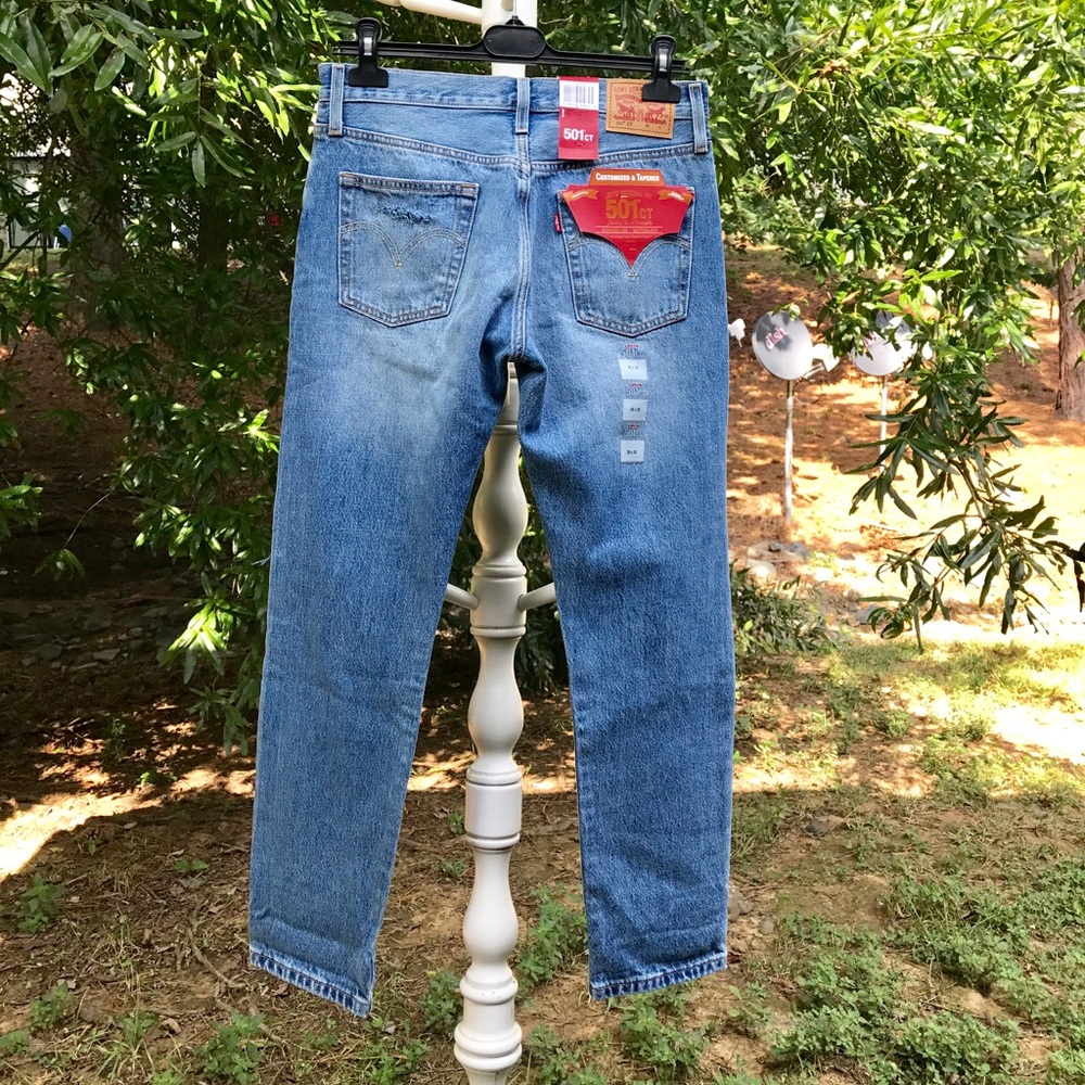 Levi's Super Ripped Boyfriend Jeans ✔️NWT ✔️26 - Picture 5 of 8