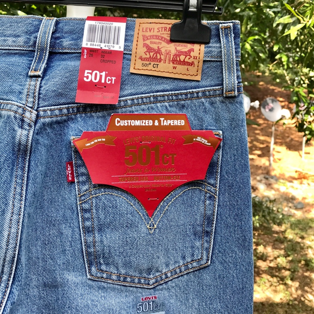Levi's Super Ripped Boyfriend Jeans ✔️NWT ✔️26 - Picture 6 of 8