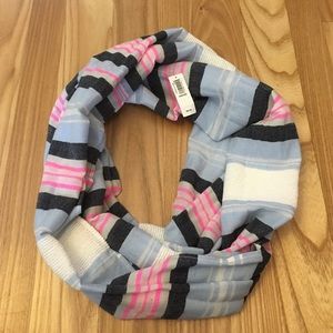 NWT GAP Infinity Scarf