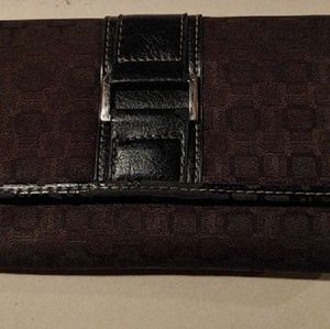 Black womens wallet