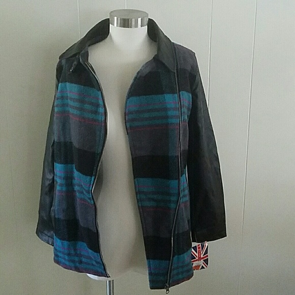 Miss London Womens Split front, Plaid Jacket - Picture 2 of 3