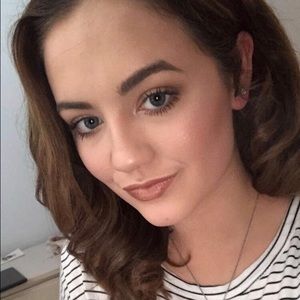 Meet your Posher, Taryn