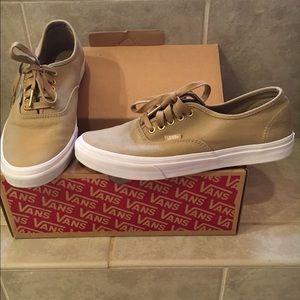 Brand new Vans size 10