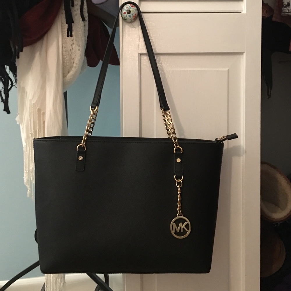 Michael Kors tote