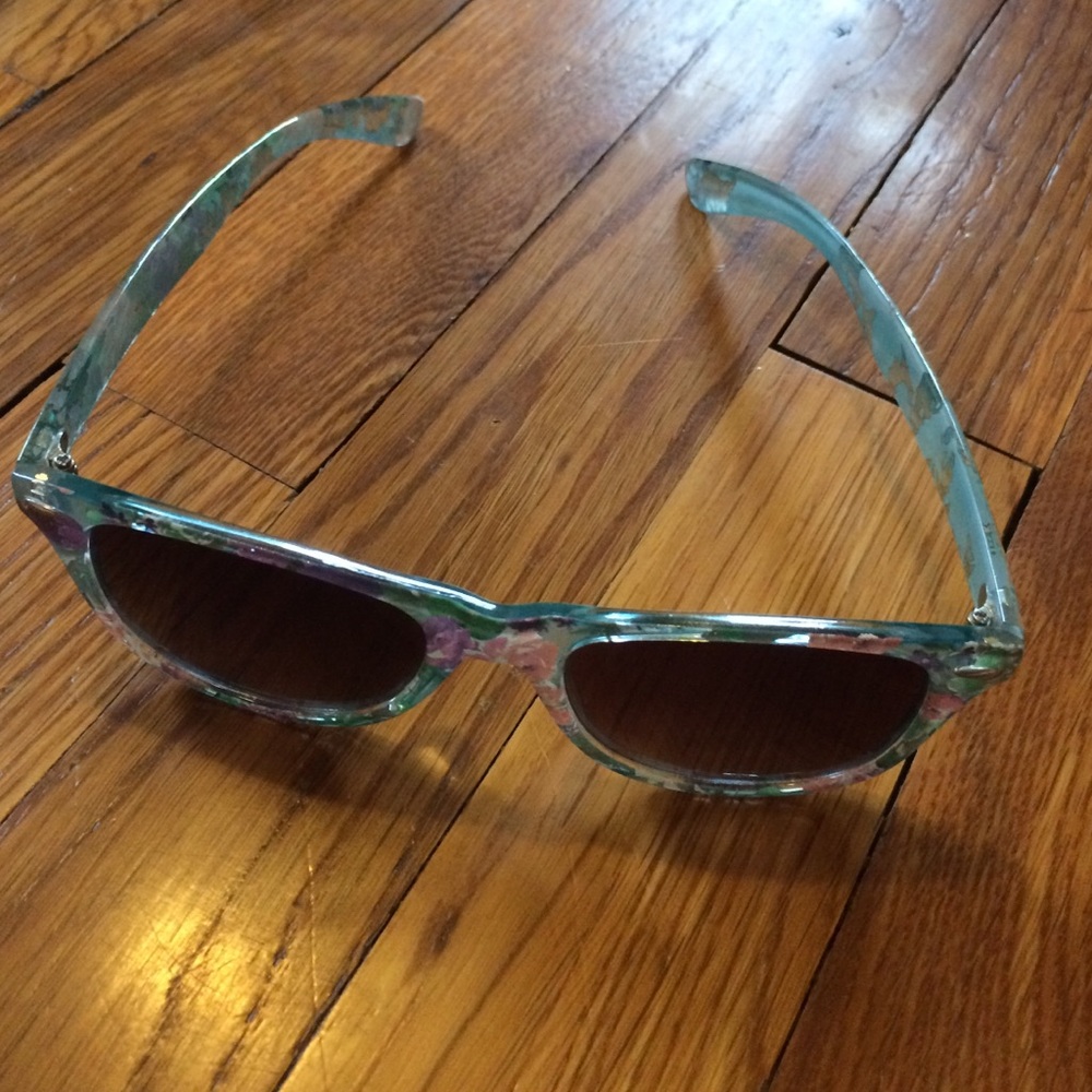 ❌ SOLD ❌ - Picture 2 of 4
