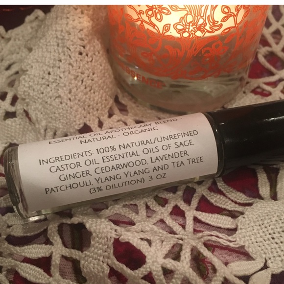 🔮MIDNIGHT MAGIC Essential Oil Apothecary Roll-On - Picture 6 of 7