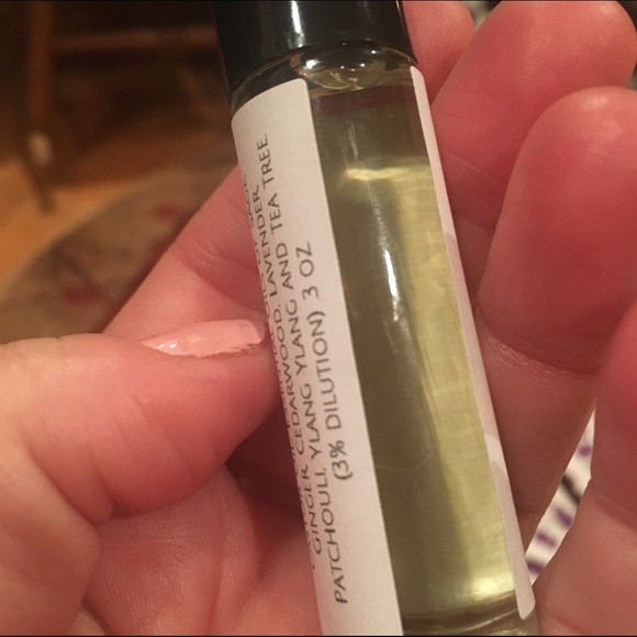 🔮MIDNIGHT MAGIC Essential Oil Apothecary Roll-On - Picture 7 of 7