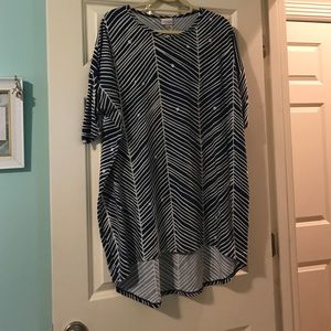 Large LulaRoe Irma