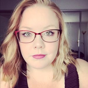 Meet your Posher, Lindsey