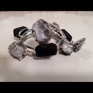 Set of 3 wire wrapped bangles