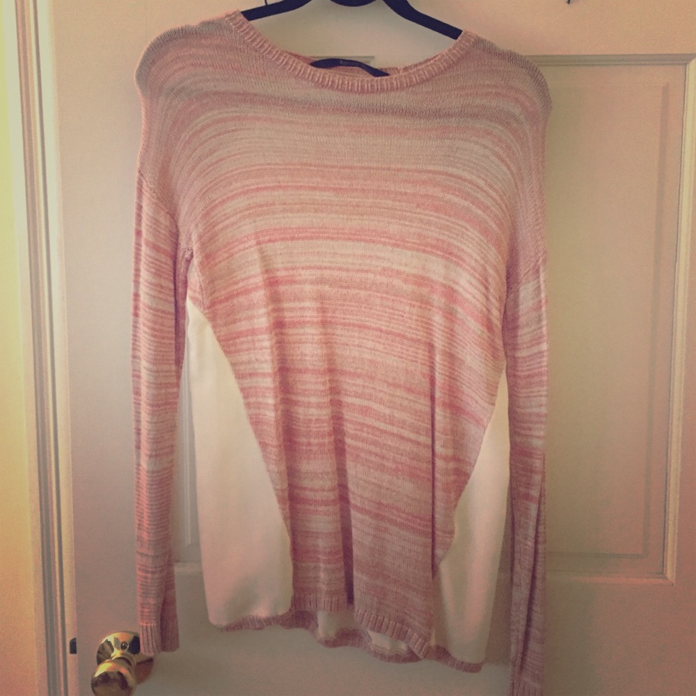 Kensie pink sweater